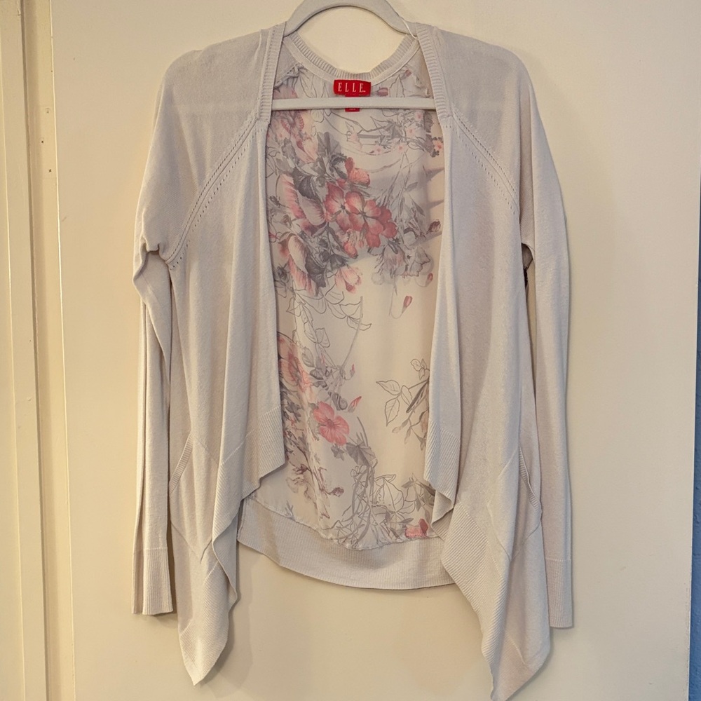 Elle Soft Gray Lightweight Cardigan with Floral Back Accent, size M